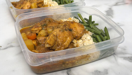 Easy Curry Chicken w/ cauliflower rice